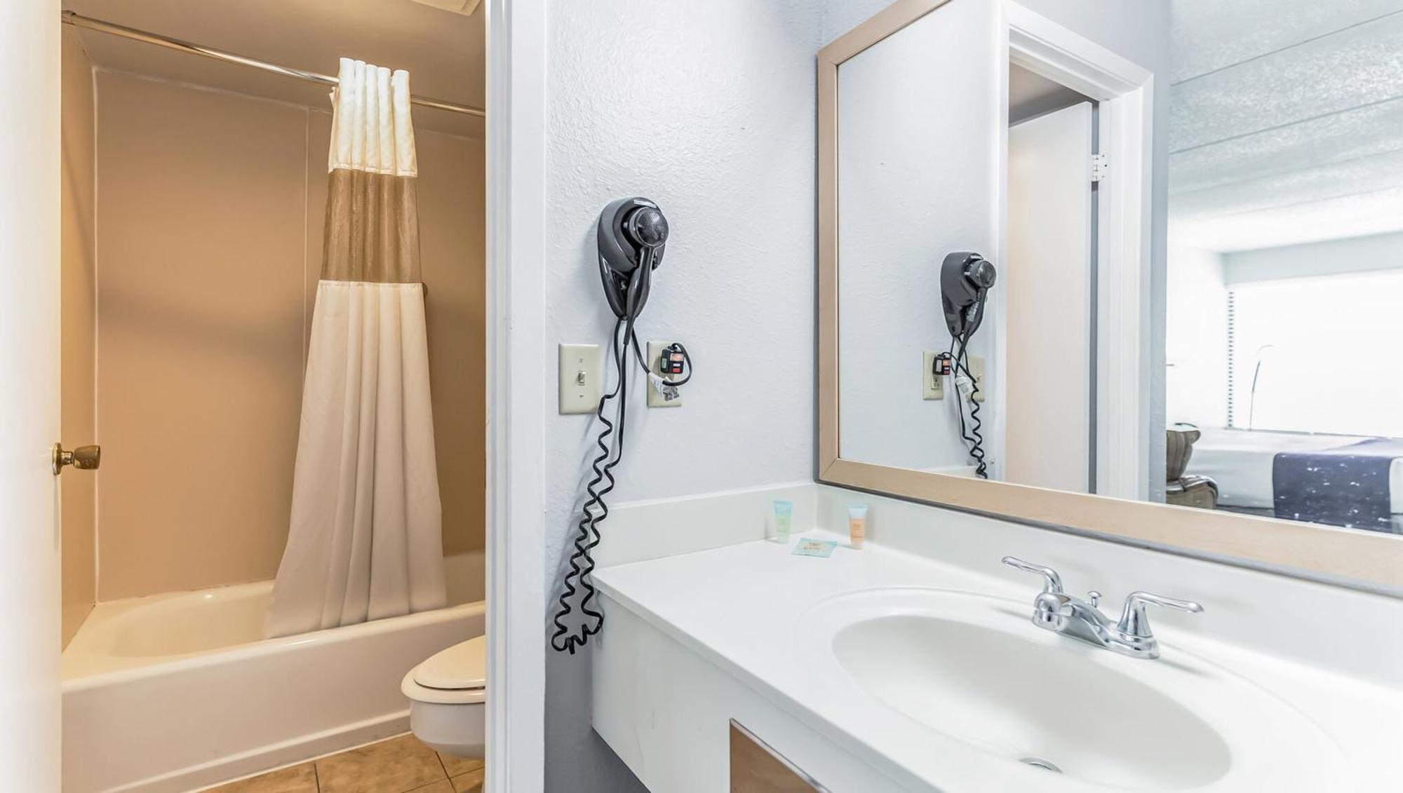 Home 1 Suites Extended Stay - Kissimmee Esterno foto